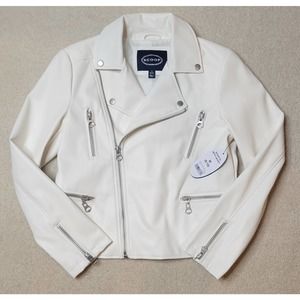 NWT New with Tags! Women's White Faux Leather Motorcycle Jacket Medium